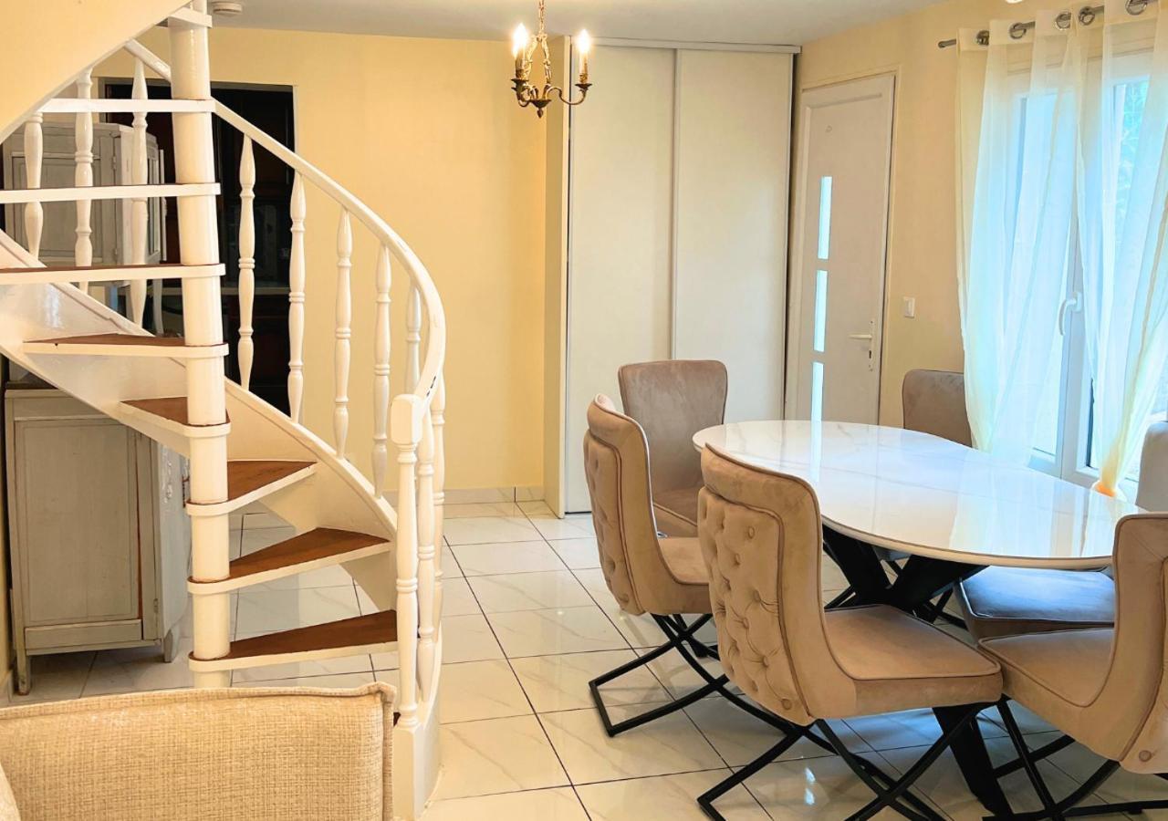 New 2 Bedroom House 15mins From Paris By Train Holiday home Sarcelles